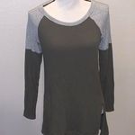Red Haute  dark green ribbed stretchy knit sweater Photo 0
