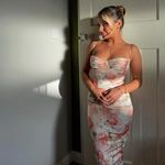 House Of CB  L D-DD‎ Josefina Pink Peony Print Satin Maxi Dress NWOT Photo 3