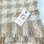 Houndstooth NWT Beige  Scarf Photo 5