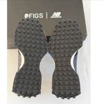 New Balance Figs  327 in Black, Size 7 Photo 10