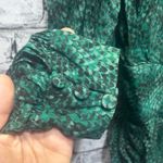 Fame and Partners EUC Green Long Sleeve Blouse w/ Tie Size 4 Photo 9