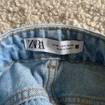 ZARA Boyfriend Jeans Photo 2