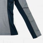 Under Armour  Women's Striped‎ 1/2 Zip Long Sleeve Athletic Pullover Top Medium Photo 7