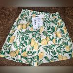 Cider  shorts NWT size medium lemon print Photo 2
