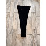 Nike NEW  women's small black DRI-FIT cropped leggings Photo 3