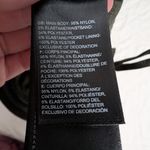 The North Face NWOT Aphrodite Motion Bermuda Shorts Women's Small Black Photo 4