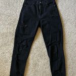 American Eagle  Distressed Mom Jean  Photo 0