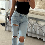 PacSun  Mom Jeans Ripped High-Waisted Photo 0