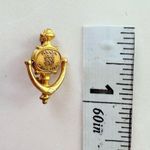 Vintage Avon Calling Employee Lapel Pin Salesperson Door Knocker Gold Tone Photo 6