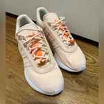 Adidas  SI Andridge 
Womens Sneakers size 6.5 Photo 4