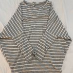 Maurice's Maurice’s sweater  Photo 0