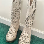 White boots Roper Size 6 Photo 0