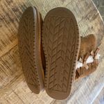 Koolaburra by Ugg Size 5 womens  bow boots Photo 1