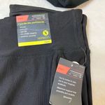 Xersion  Black Training Midrise Capri Leggings Small Photo 1