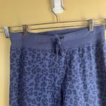 Z Supply  Women's Blue Leopard Print Joggers Size Small Cozy Comfy‎ Athleisure Photo 2