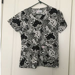 Peaches Women's Floral Scrub Uniform Top Nurse Medical V Photo 0