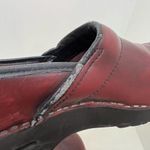 Dansko  dark red leather professional slip on clog shoes non stick size 40 / 9.5 Photo 9