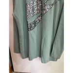 Nike Green Crewneck Long Sleeve Top Woman’s Size Large- Flaws Stains Photo 1
