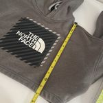 The North Face 
Women's Coordinates Crop Drop Pullover Hoodie EUC Photo 4