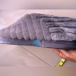 Dearfoams Bootie Slippers Faux Fur adult Unisex,  pair of gray faux fur bootie slipper Photo 7
