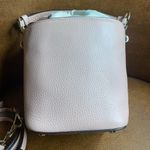 Kate Spade New York
HAYES BUCKET BAG Photo 4