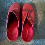 Croft & Barrow  Red Rouched Slip-on Clogs Size 8.5 Photo 3