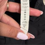 Lululemon  Hotty Hot Short II *Long 4" Black- Size 6 Photo 3