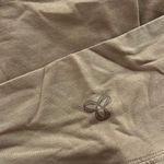 Aritzia TNA leggings Photo 2