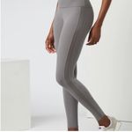 Vuori Hot Mesh Leggings Smoke Gray Photo 1