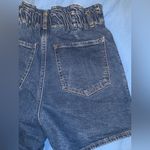 EXPRESS Super High Waisted Paperbag Waist Denim Midi Shorts - Size 8 Photo 9