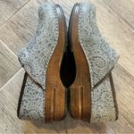 Dansko  XP Clog Blue Lace Pattern Size 39 US 9 **flawed** Nurse Slip Resistant Photo 8