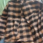 American Eagle Yellow and black flannel Photo 1