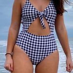 SheIn One-Piece Bathing Suit Photo 0