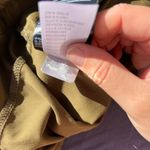 The North Face Women’s light Belted Hiking/Outdoor Shorts in olive sz 16 Photo 6