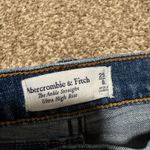 Abercrombie & Fitch Abercrombie Jeans High-Rise Photo 3