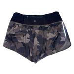 Athleta green black camo floral shorts women’s size medium Photo 1