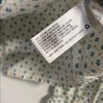 Universal Threads UNIVERSAL THREAD WOMENS WHITE FLORAL BLOUSE SMALL Photo 3