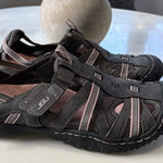 Jbu  Black and Pink Women's Shoes Photo 0