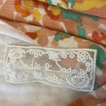 Sadie & Sage Pink Floral V Photo 5