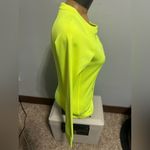 Nike  Thermafit Women's XS Neon Yellow Sweatshirt Photo 3