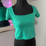 Sincerely Jules  Green Square Neck Crop Top Size Medium. Photo 0