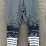 Nike  Pro women’s size medium micro fleeced lined leggings striped Photo 0