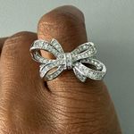 Chic Silver Bow Ring with Sparkling Accents Sz 5 Photo 0