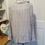 💙💙💙BOGOHO 💙💙💙Hi~Lo Blue & White Striped Floral & Ivy LS Shirt Size L Photo 5