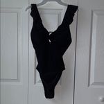 Cupshe  Women's Ruffled One Piece V Neck Lace Up swimsuit L NWT Photo 5