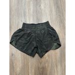 Lululemon Hotty Hot Short‎ Sz 4 Inseam 4" Incognito Camo Multi Gator Green Photo 3