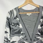 Lucky Brand Gray & White Camo Button Front Cardigan Sweater M Photo 3