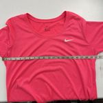 Nike Size XL Active Top Dri-Fit Long Sleeve Scoop Neck Fitted T-Shirt Neon Pink Photo 4