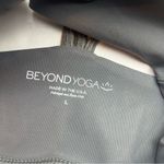 Beyond Yoga  Silver Twinkle Grey Sparkle Sports Bra Women Size Large Shine On NEW Photo 2