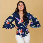 CROSBY by Mollie Burch NWOT  Laura Top Blue Lily L Photo 0